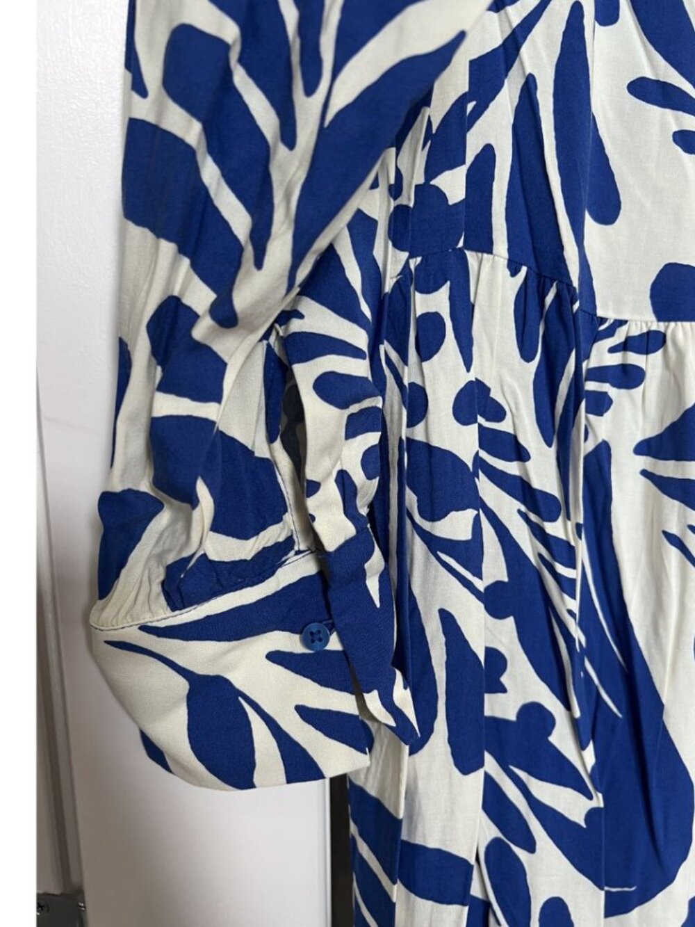 H&M Blue & White Viscose Shirt Dress - Picture 3 of 6
